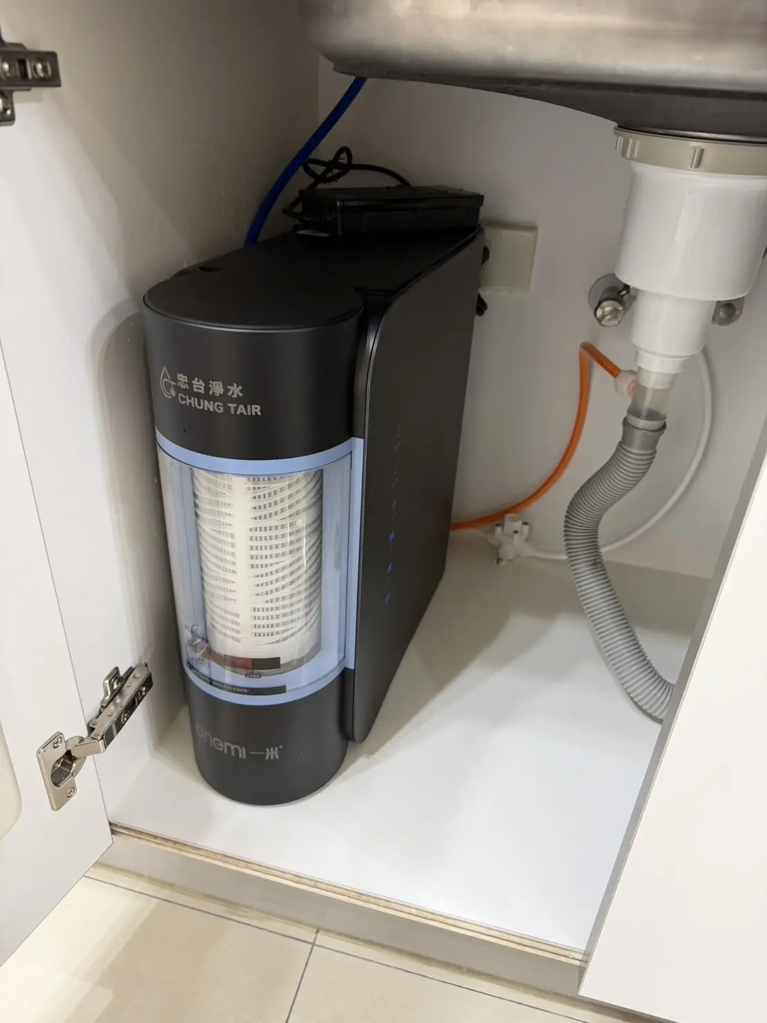 忠台 X1 RO 淨水機標準廚下安裝實例